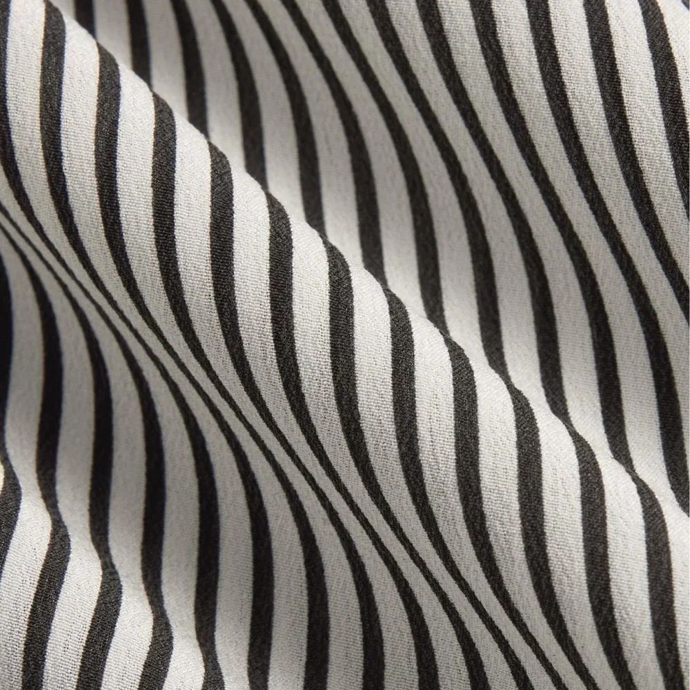 Everlane The Must-Have Shirt in Washable Silk - Black/White - Picture 5 of 6